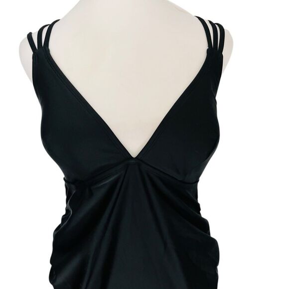 LIZ LANGE MATERNITY One Piece
SWIMSUIT Beaded Lattice Back, black size M - Picture 6 of 11